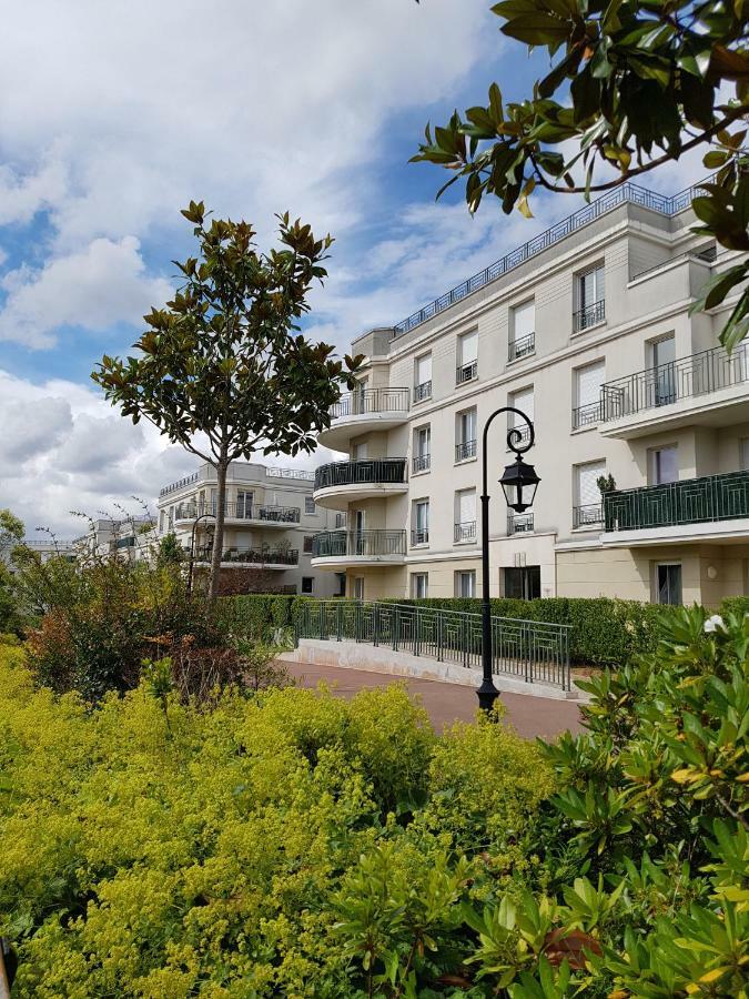 Sweet Apartment In Front Of Disneyland'S Castel Montevrain Ngoại thất bức ảnh